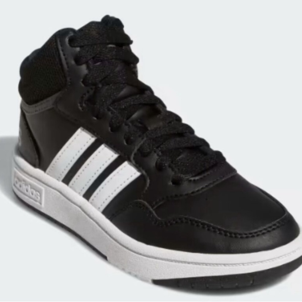 Kids Adida high tops worn 1x size 1